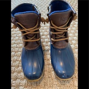 Girls Sperry Saltwater Boot Navy size 3